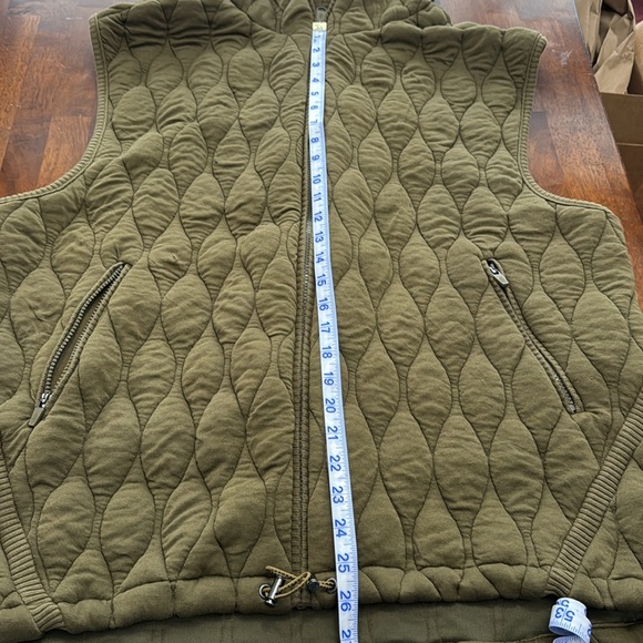 FreePeople brand hooded vest size small - Picture 13 of 13